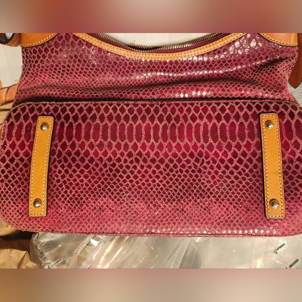 Dooney And Bourke Bordeaux, Snakeskin Embossed Leather Hobo Bag-  GUC 14×13 - Picture 5 of 16